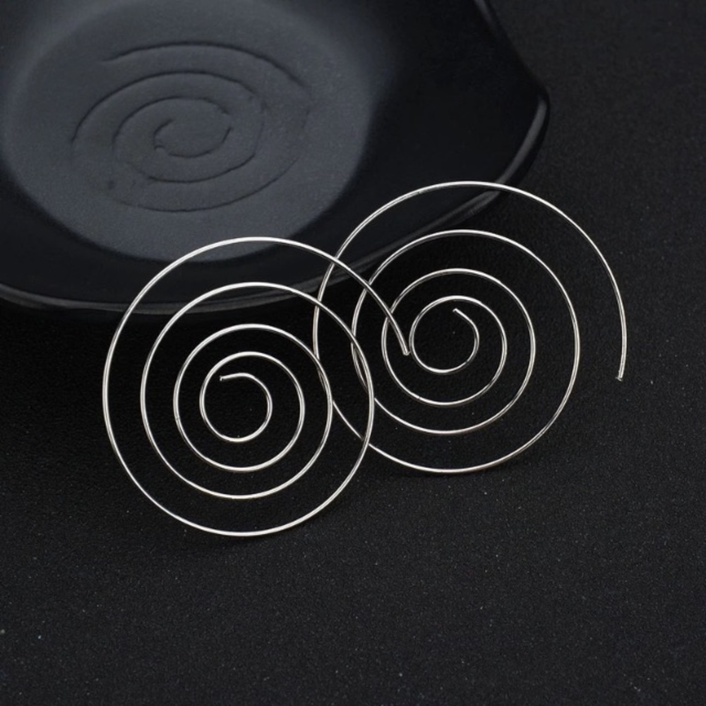 NEW!💙💎SPIRALS! SILVERY CIRCLES!💎💙MODERN LOVELY - Picture 3 of 4